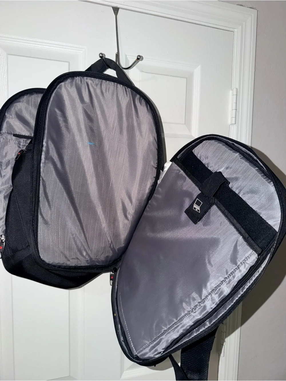 Samsonite Black Laptop Backpack‎ Business Travel Computer School bookbag